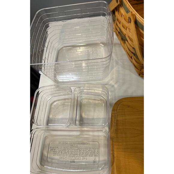 Longaberger Christmas Basket - 2000 Edition - Picture 8 of 11